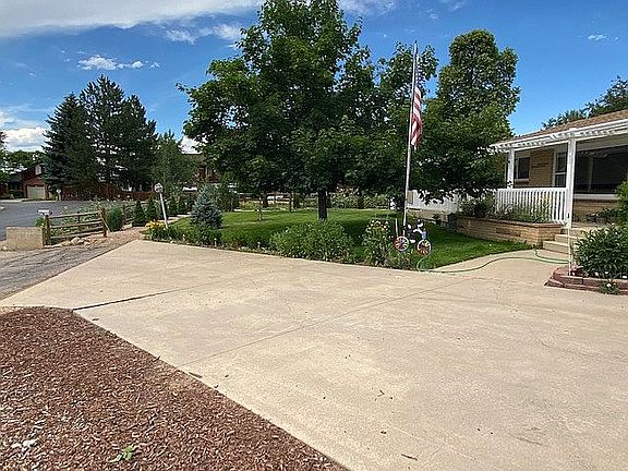 Front Yard Spring 2020