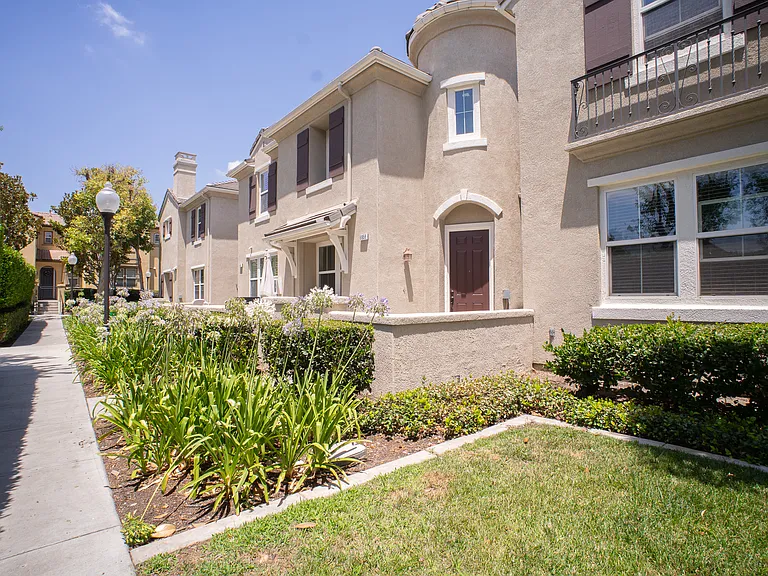 6956 Vining St — Photo 1