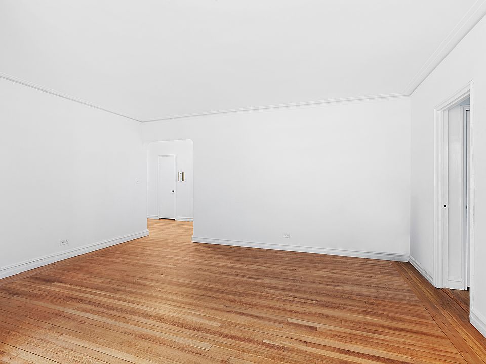 2nd image of 222 E 35th St APT 2K