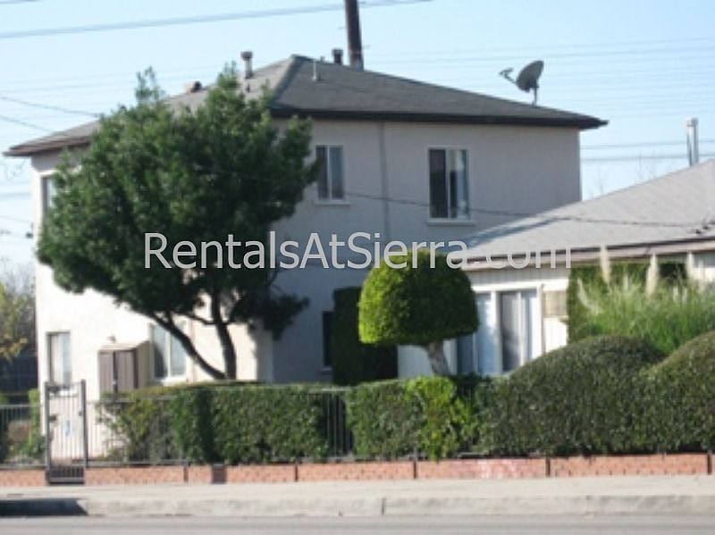 1st image of 6243 Vineland Ave APT 3
