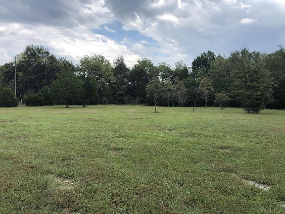 2nd image of 1017 Ashwood Dr