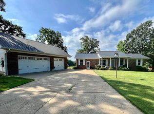 13410 Highway 64, Savannah, TN 38372