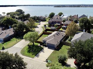 2217 La Costa Dr, Rowlett, TX 75088