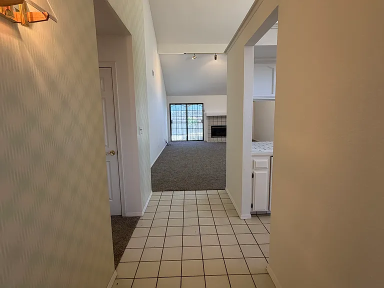 1229 W Bullard Ave #103 — Photo 3