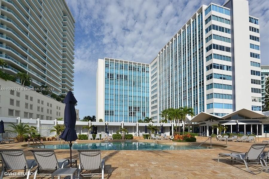 Exploring 5055 Collins Ave, Miami Beach: A Hub of Luxury and Culture