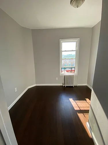 12 Beech St #3 Photo 1