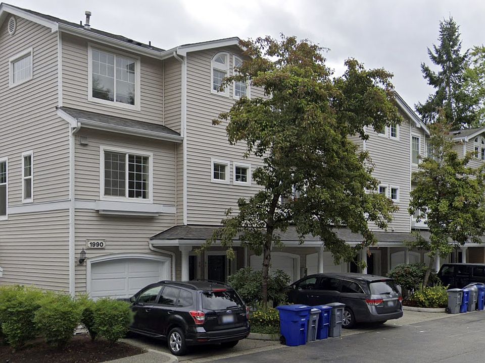 1st image of 1900 132nd Ave SE