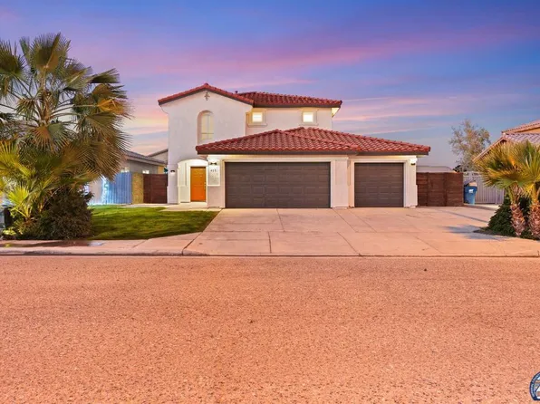 669 Kitty Hawk Ct W, Imperial, CA 92251