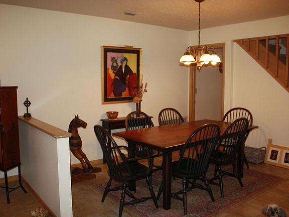 4th image of 4710 Longbow Dr