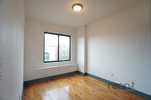 Rented by Rennit Inc. | media 22