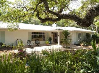 906 Tulip Ln, Vero Beach, FL 32963