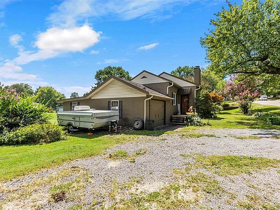3rd image of 2145 W Cape Rock Dr