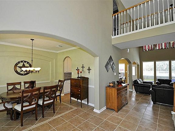 4th image of 15607 Meadow Palm Dr