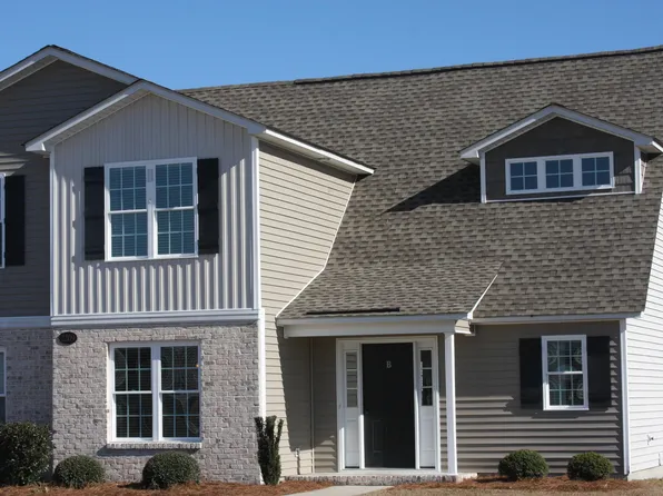 2209 Chavis Dr #B, Greenville, NC 27858