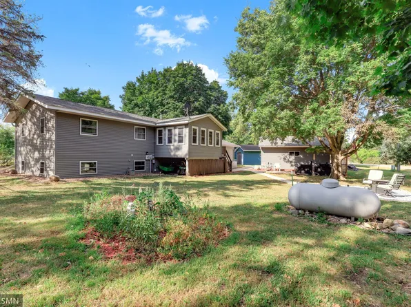 4934 Bluehill Cir, South Haven, MN 55382