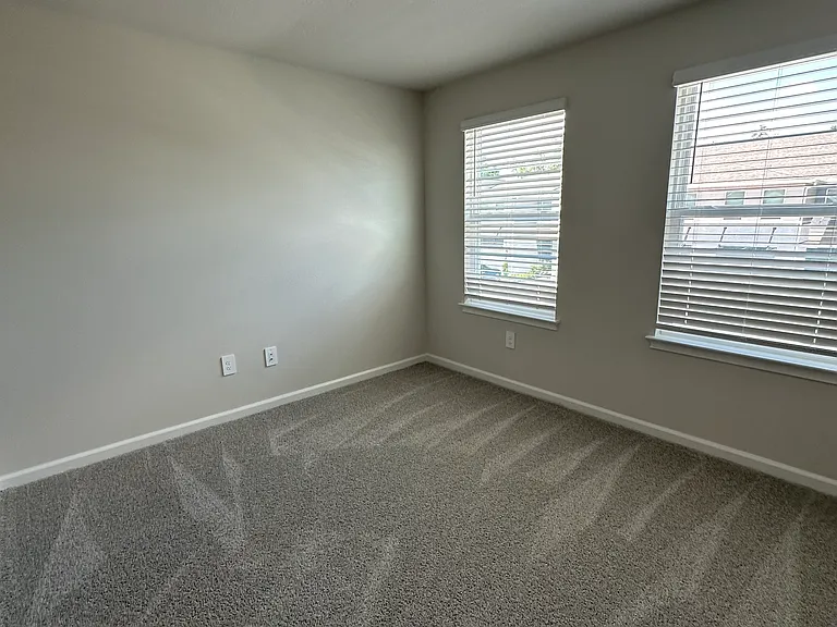 3270 Timber Crossing Ave — Photo 31