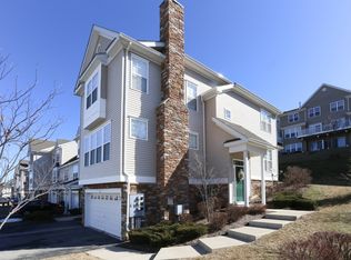 32 Indigo Rd, Hackettstown, NJ 07840