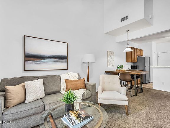 2nd image of 1015 S VAL VISTA Drive #28
