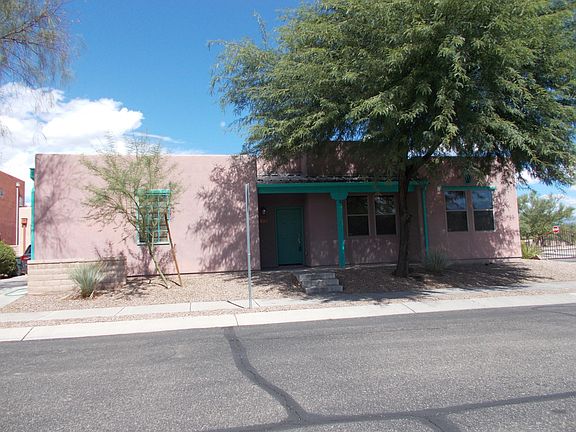 2nd image of 938 W Calle Carasol