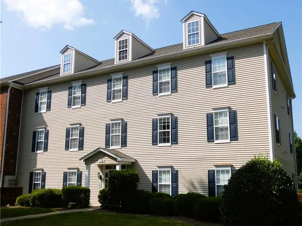 119 Oak Wind Dr Unit 202, Advance, NC 27006