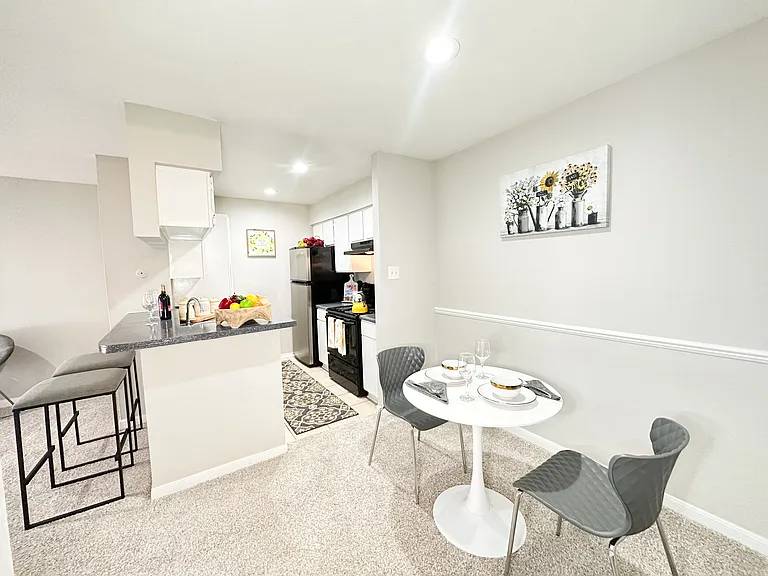 The Park @ Live Oak Apartments — Photo 58