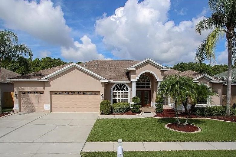 1st image of 1323 Deerbourne Dr