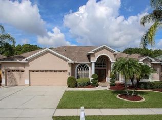 1323 Deerbourne Dr, Zephyrhills, FL 33543