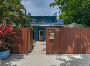 219 NE 17th Ave, Fort Lauderdale, FL 33301