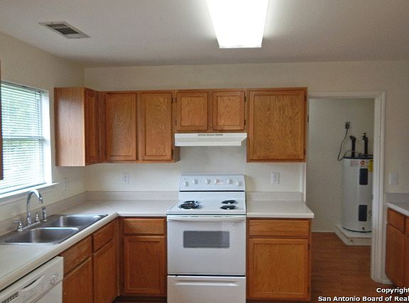 5th image of 7115 Mountain Brook Dr