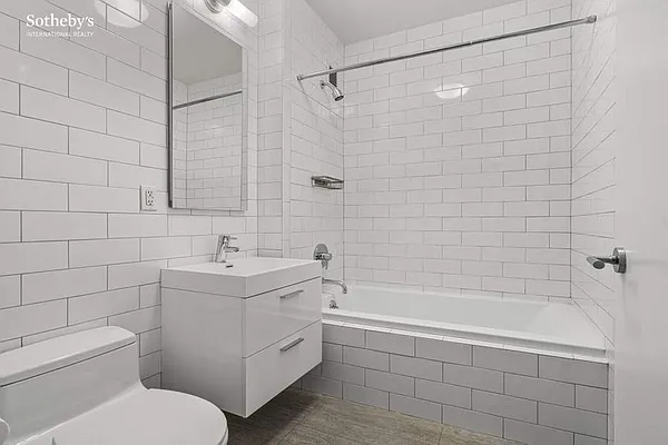 Rented by Sotheby's International Realty | media 17