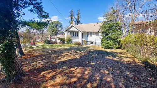 228 Manor Cir Photo 1