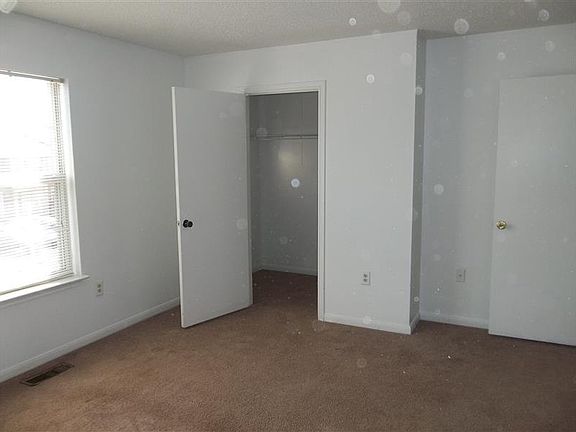 3rd image of 5226 Westwind Ave