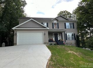 247 Country Hollow Dr, Taylorsville, NC 28681