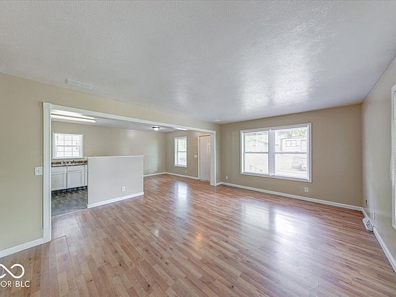 5th image of 1846 Holloway Ave