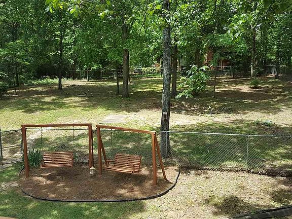 4th image of 3428 Tamassee Ln