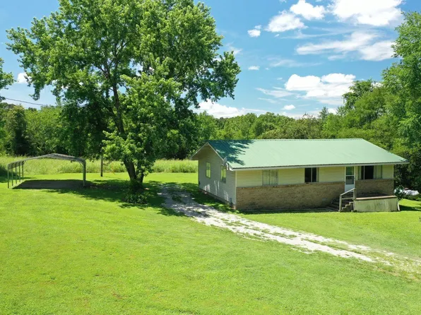 378 County Road 634, Mountain Home, AR 72653