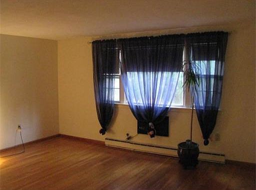 4th image of 57 Daniels St #6