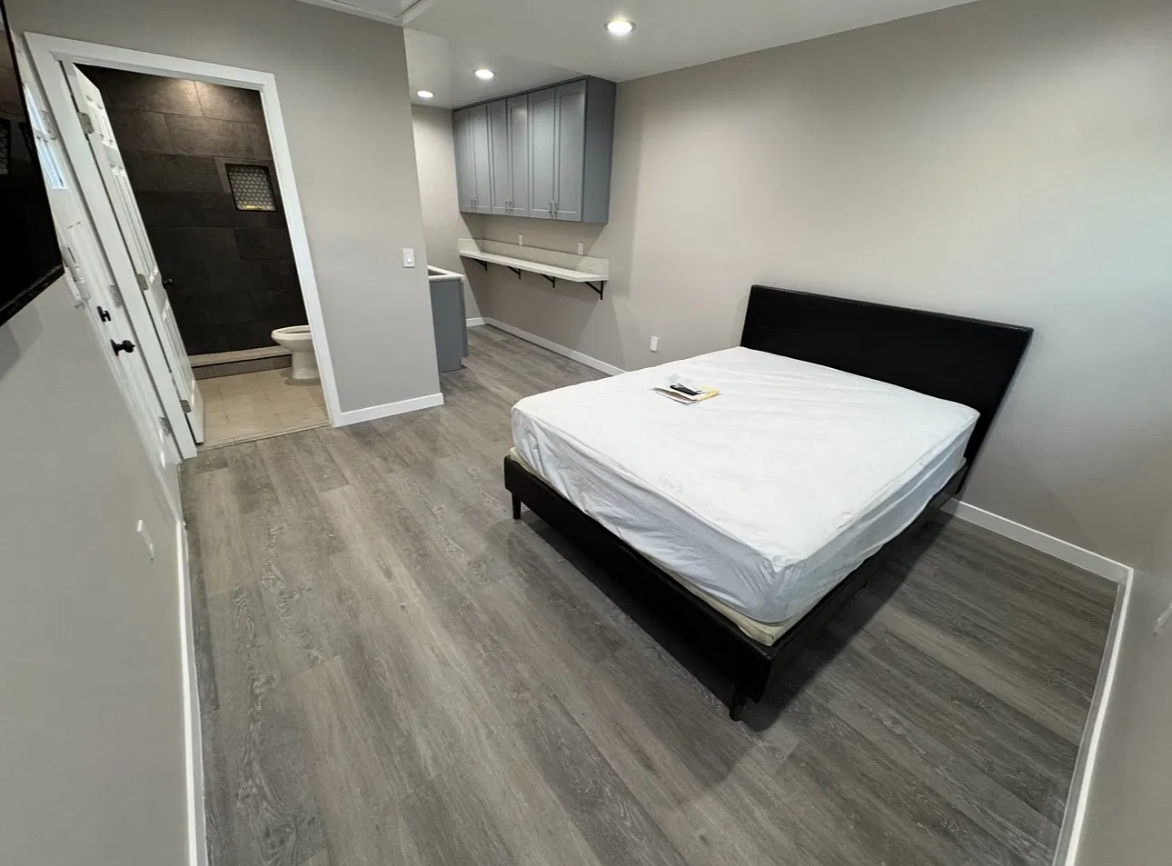 Studio, 285 sqft, $1,450 — Photo 1