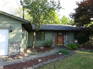 15888 Drake Rd, Strongsville, OH 44136