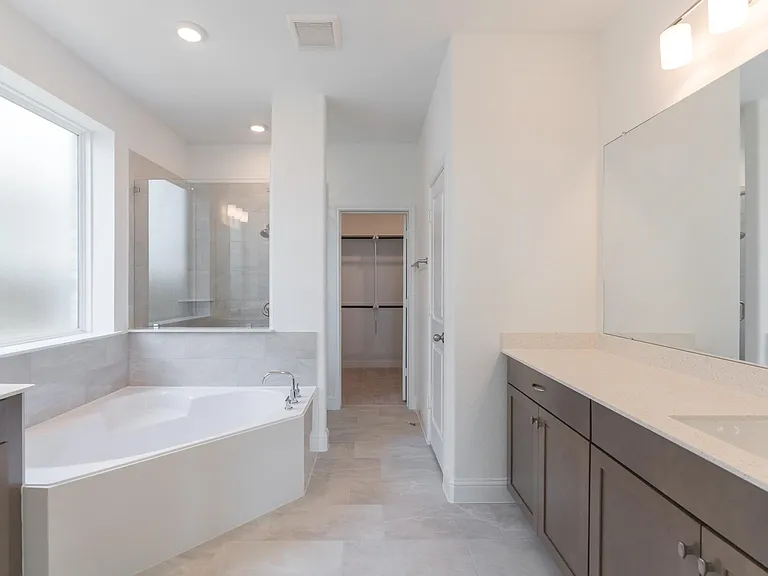 11219 Tropical Forest Way — Photo 23