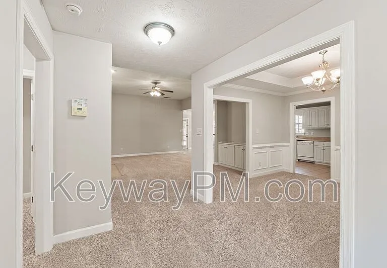 633 Ventana Dr — Photo 22