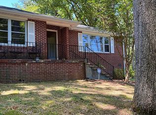 711 Penarth Rd, Spartanburg, SC 29301