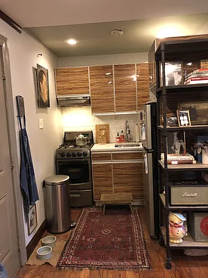 Rented by Lang Realty LLC | media 27