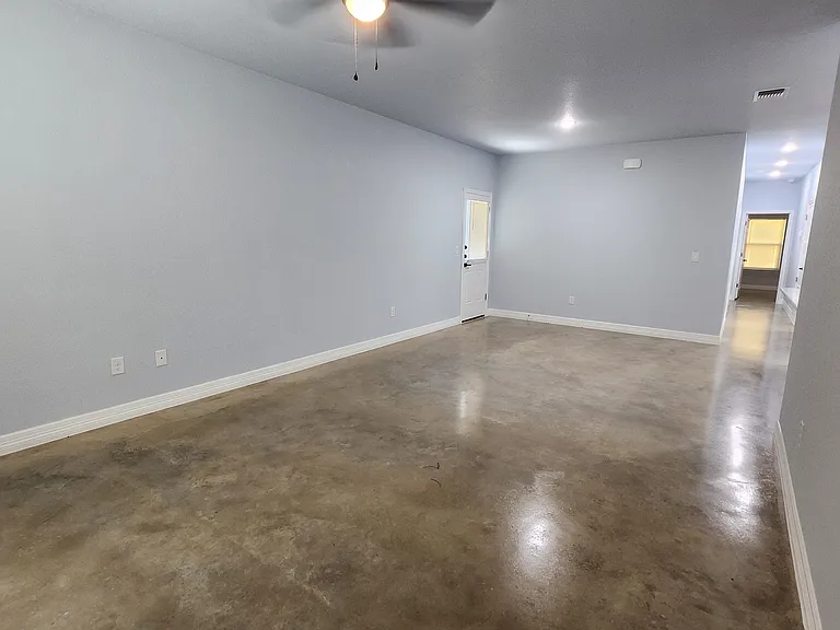 901 Mimosa Dr — Photo 11