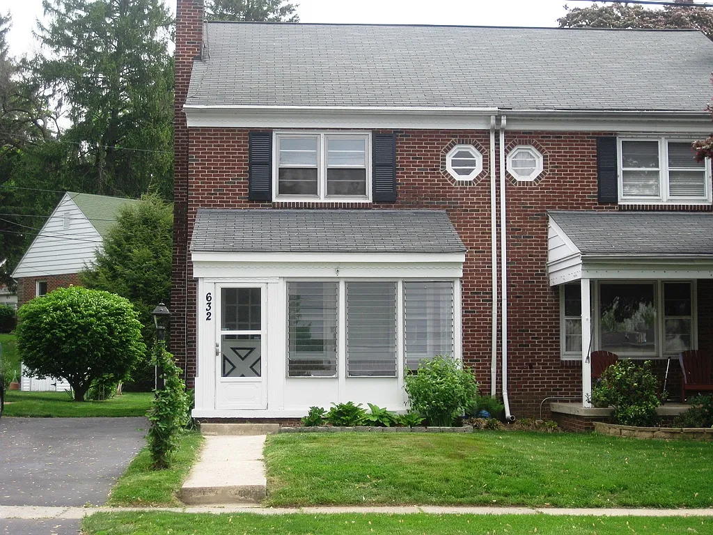 632 Fountain Ave photo 1