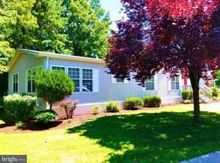 40 Swift Run Dr, Sicklerville, NJ 08081