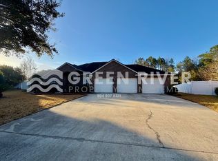 1462 Scenic Oaks Dr, Orange Park, FL 32065