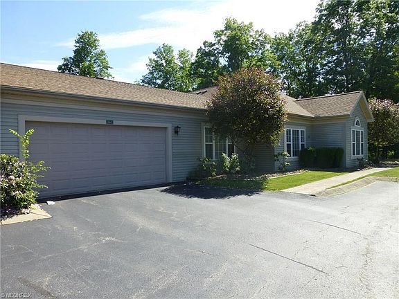 2nd image of 16 Hunters Woods Blvd #C