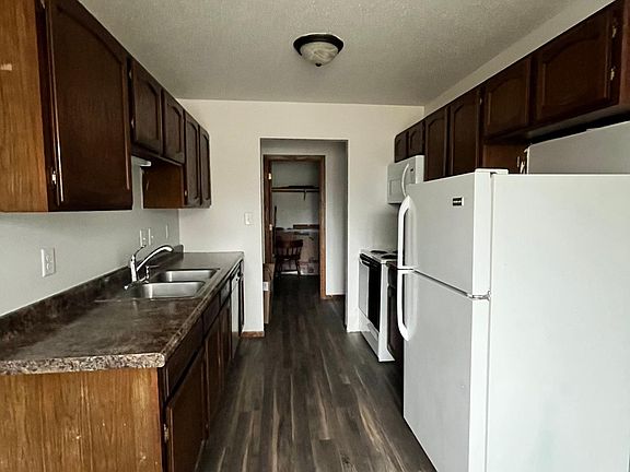 4th image of 2605 S 17th St #7
