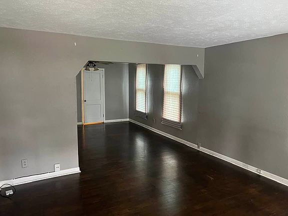 3rd image of 232 E Minneapolis Ave